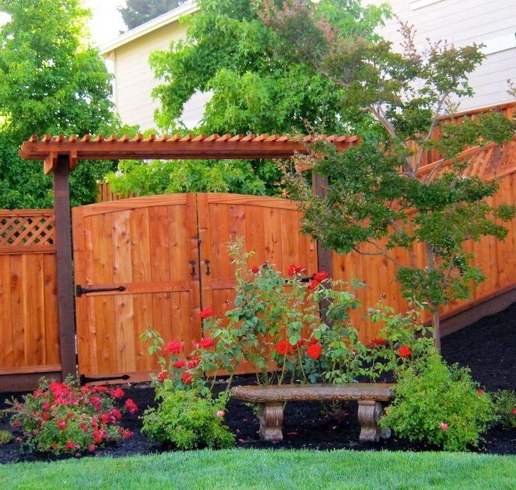 Redwood Fence Hercules CA  design and Redwood Fence Installation