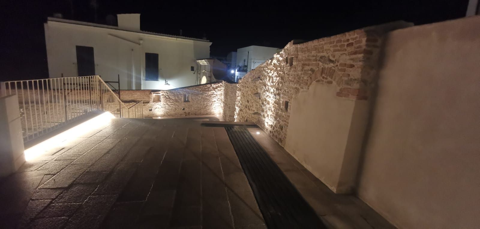 Illuminazione delle Mura Urbiche cinquecentesche a Montalbano Jonico