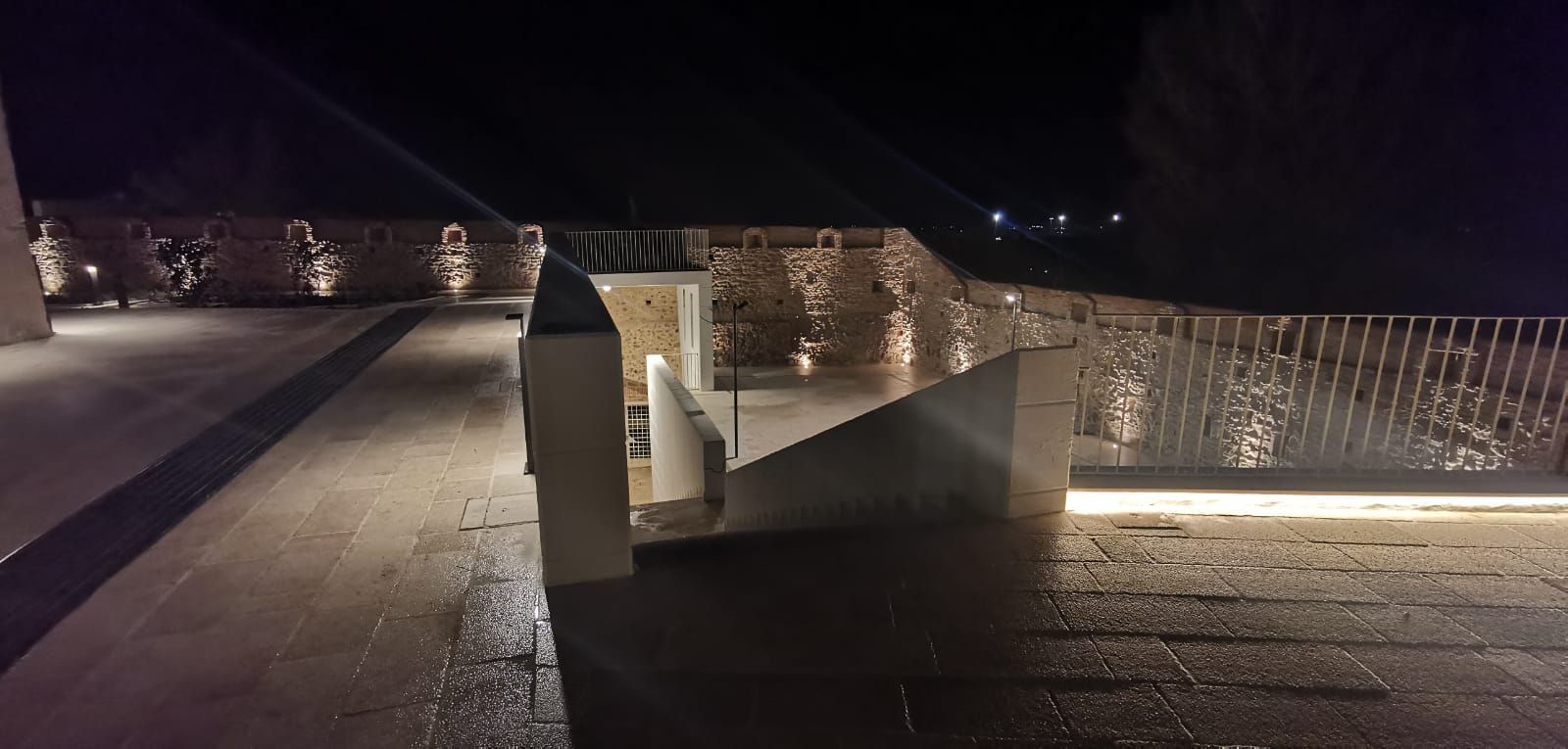 Illuminazione delle Mura Urbiche cinquecentesche a Montalbano Jonico
