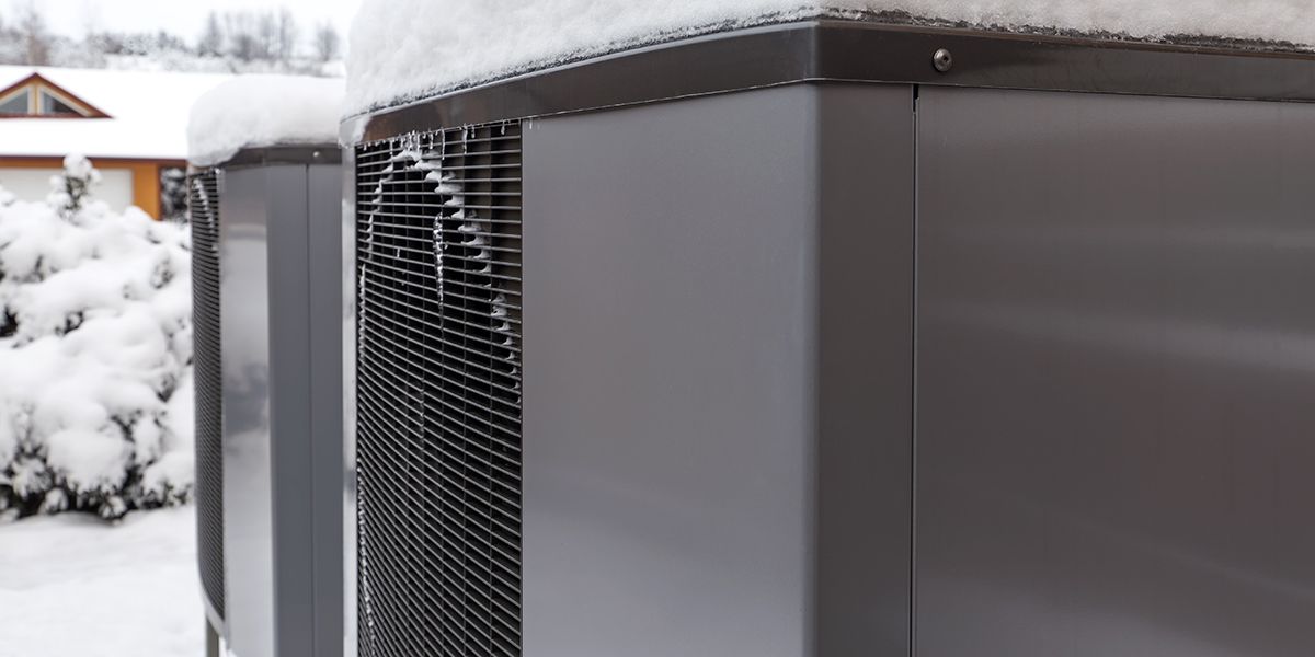 How Well Does a Heat Pump Work in Cold Weather? (+Pro Tips)