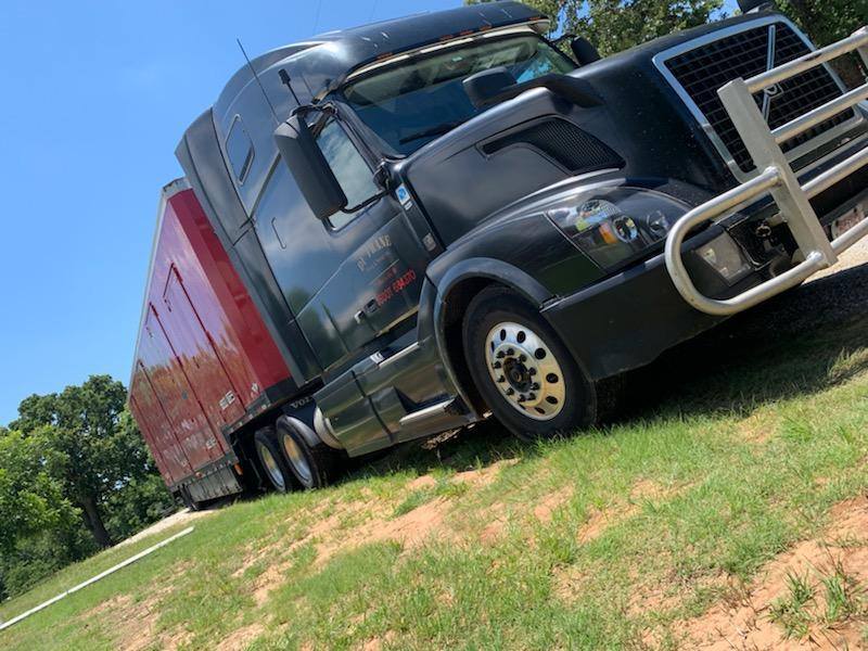 Low Angle View of a Black Truck — Fond du Lac, WI — Du Frane Moving & Storage