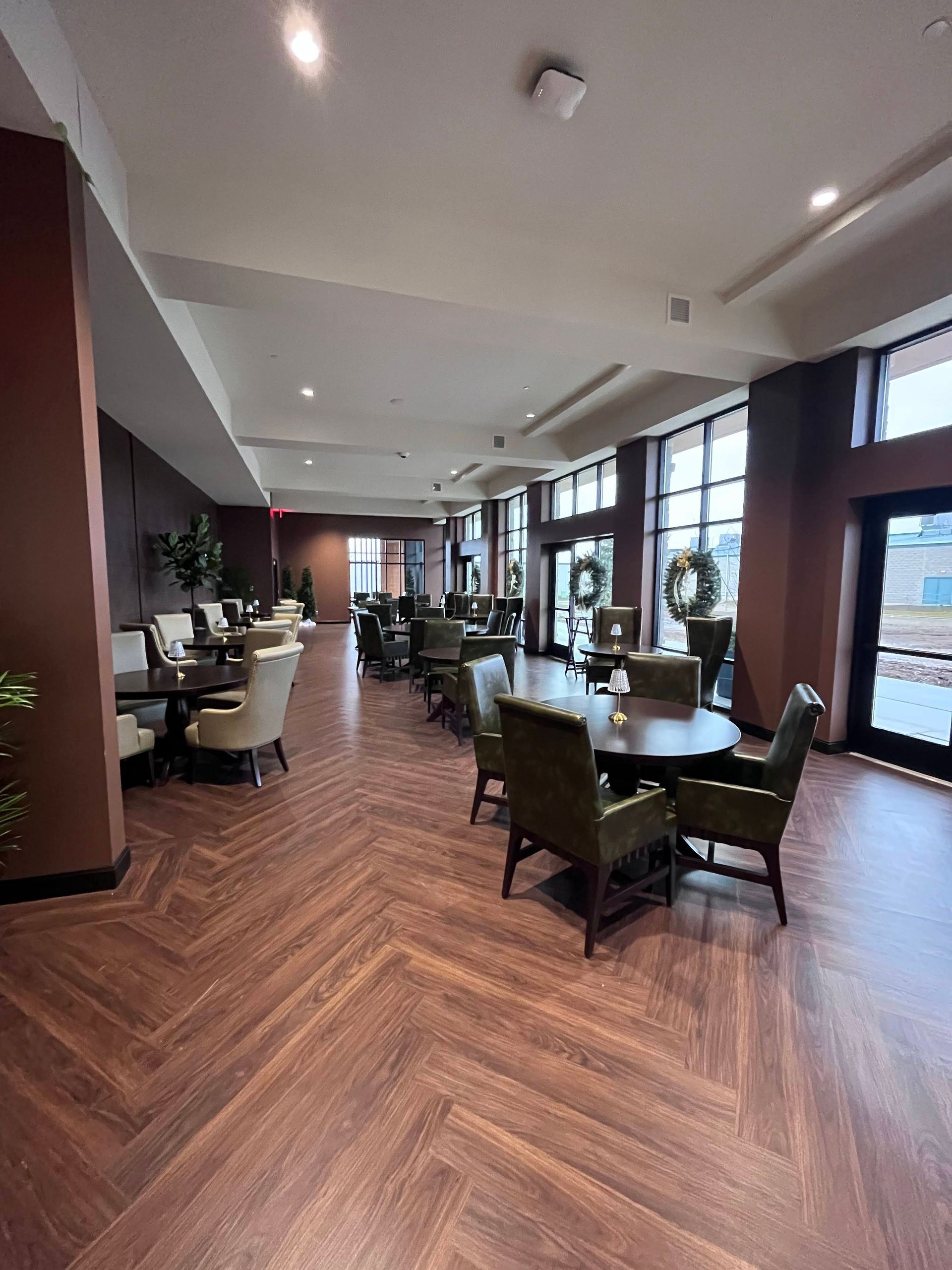 Retlaw Hotel Bedroom with Couple Bed — Fond du Lac, WI — Du Frane Moving & Storage