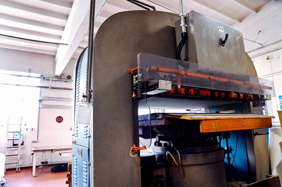 galliate pelli, stabilimento e laboratorio