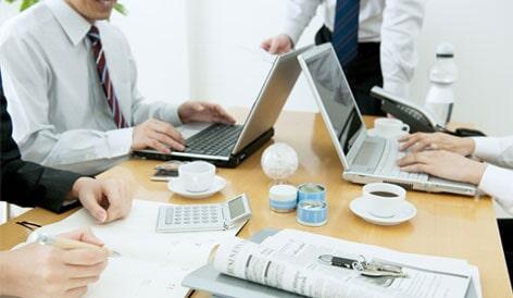 Medina y Asociados Asesores Financieros