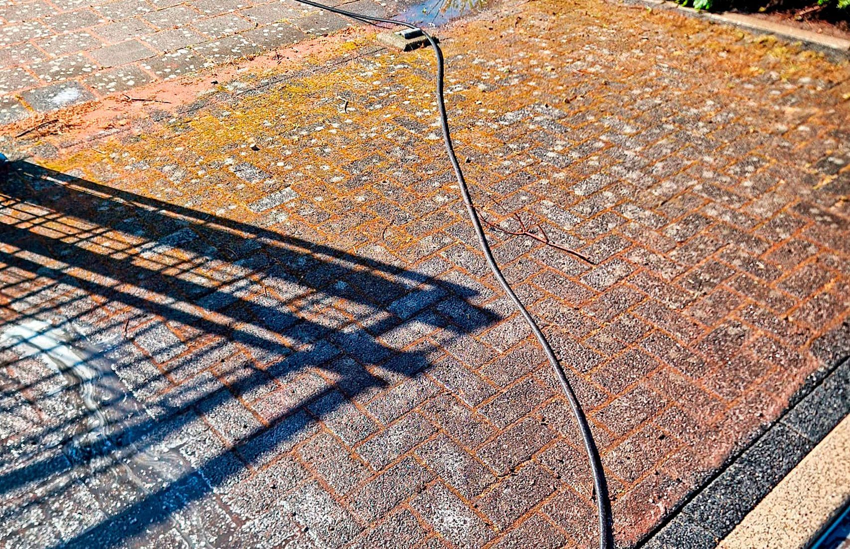 Reinigings Service Van der Burg terrein reiniging voor