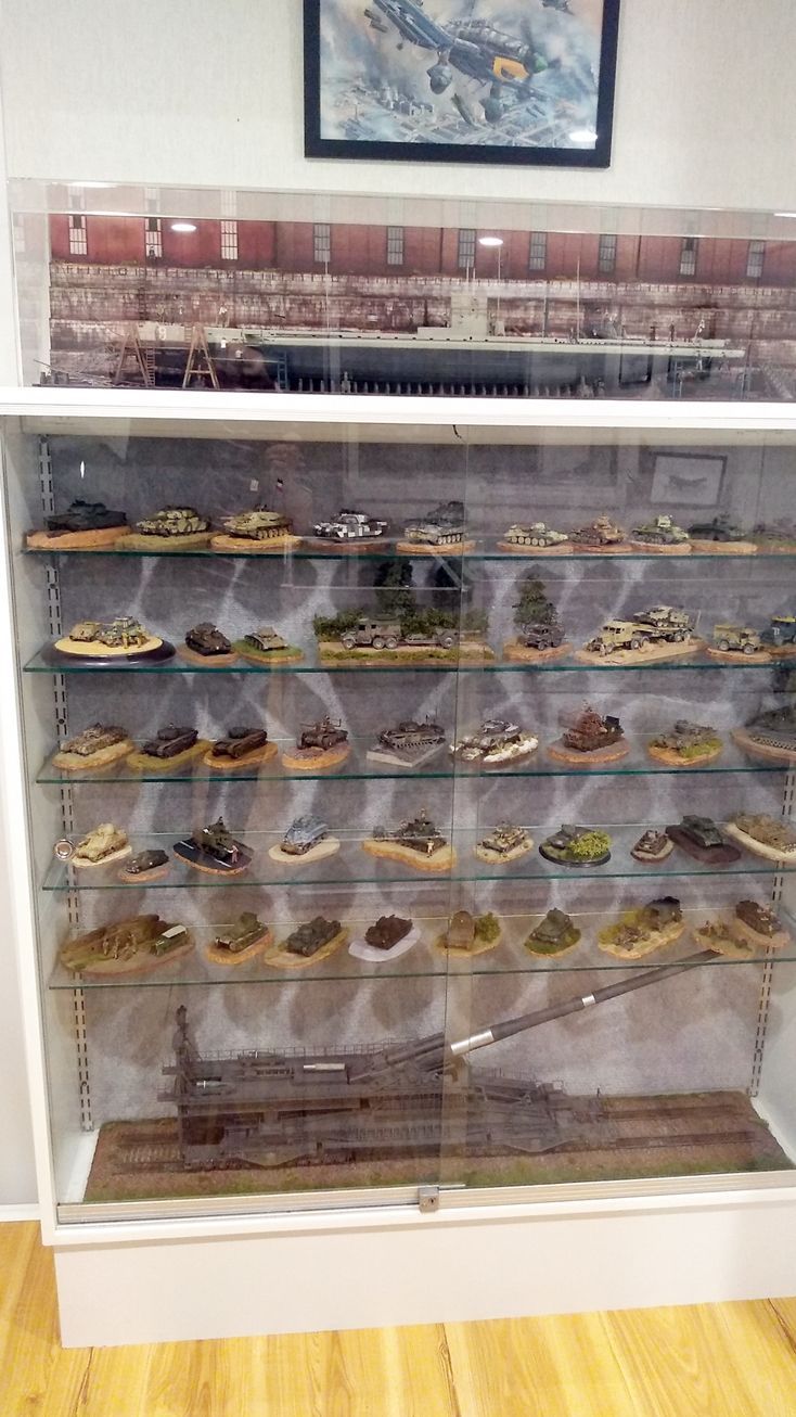 Miniature Marvels Gallery