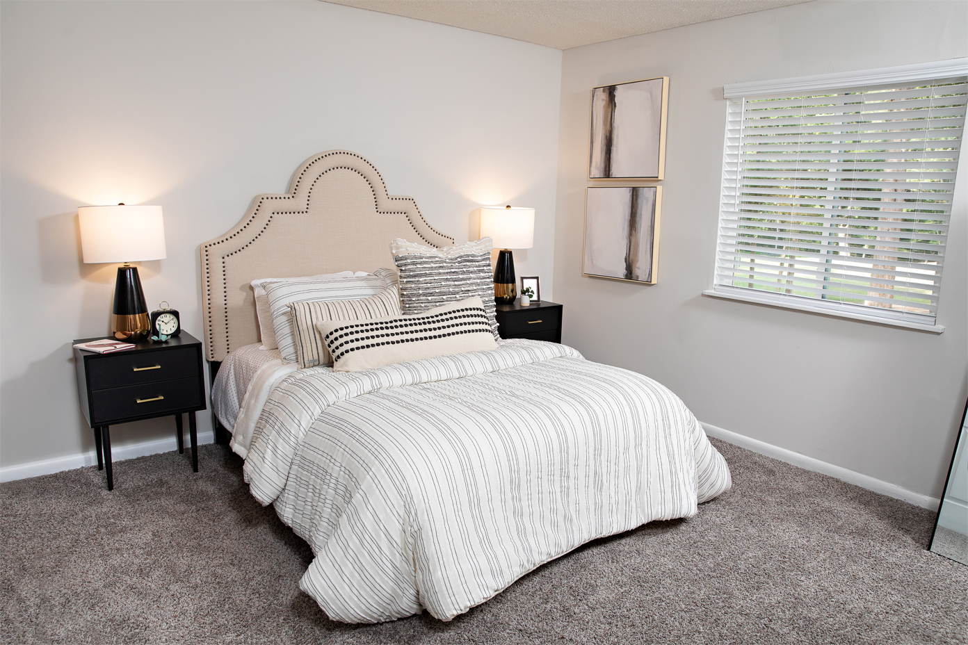 Dwell at Carmel Apartments in Charlotte, NC