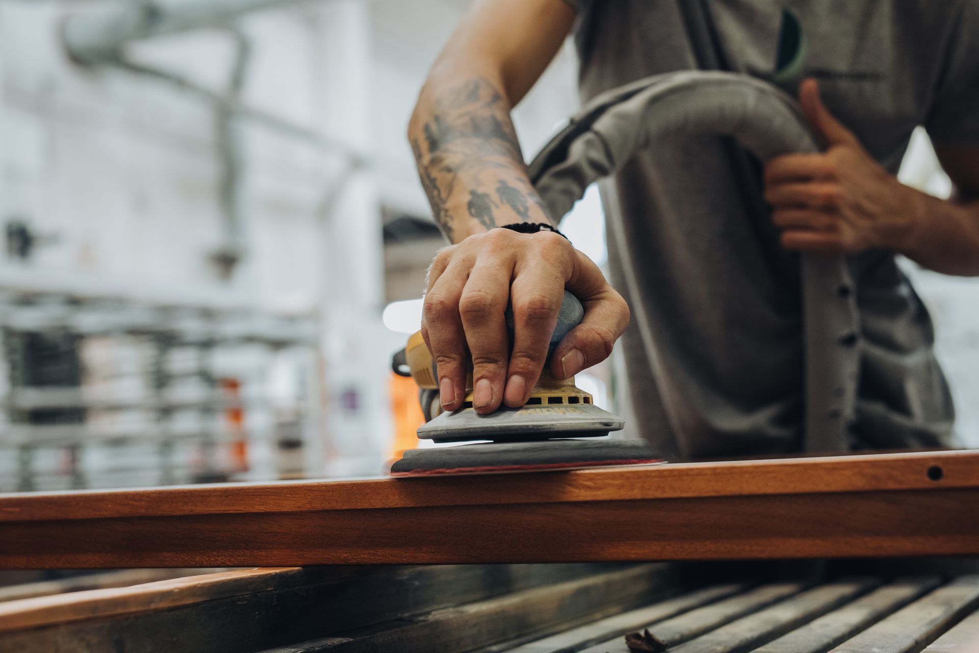 verniciatura e laccatura mobili