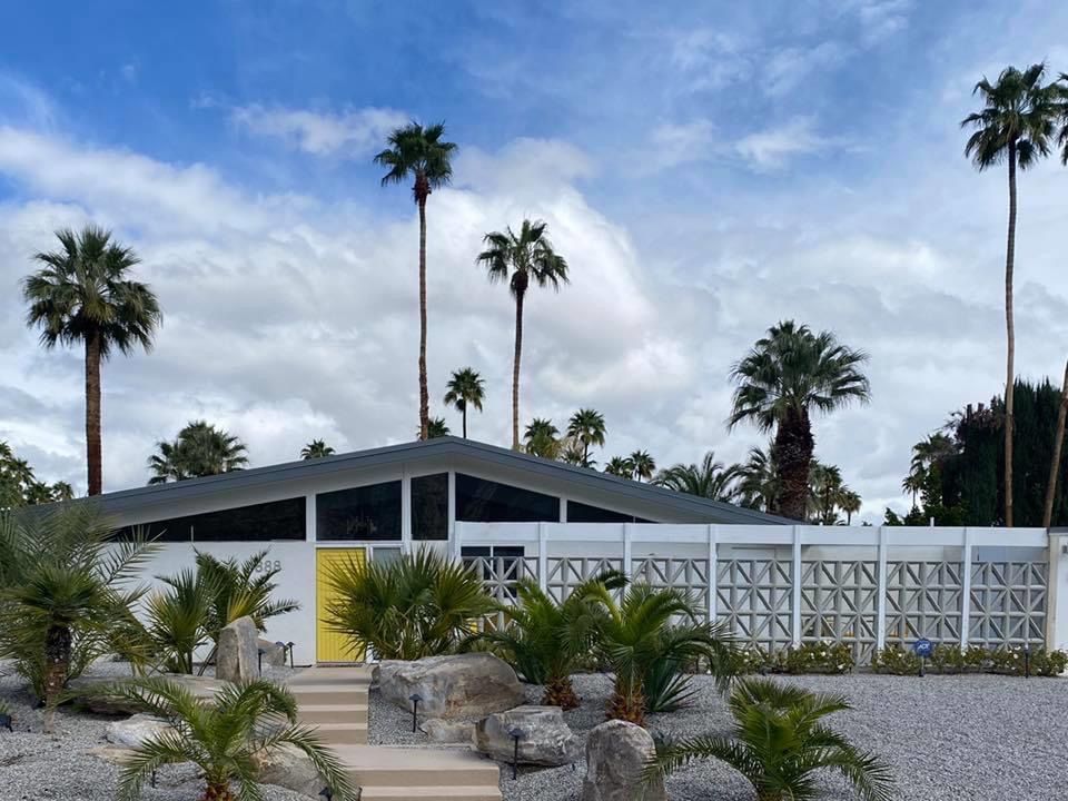 Breeze Block - Style 1369 - Fan