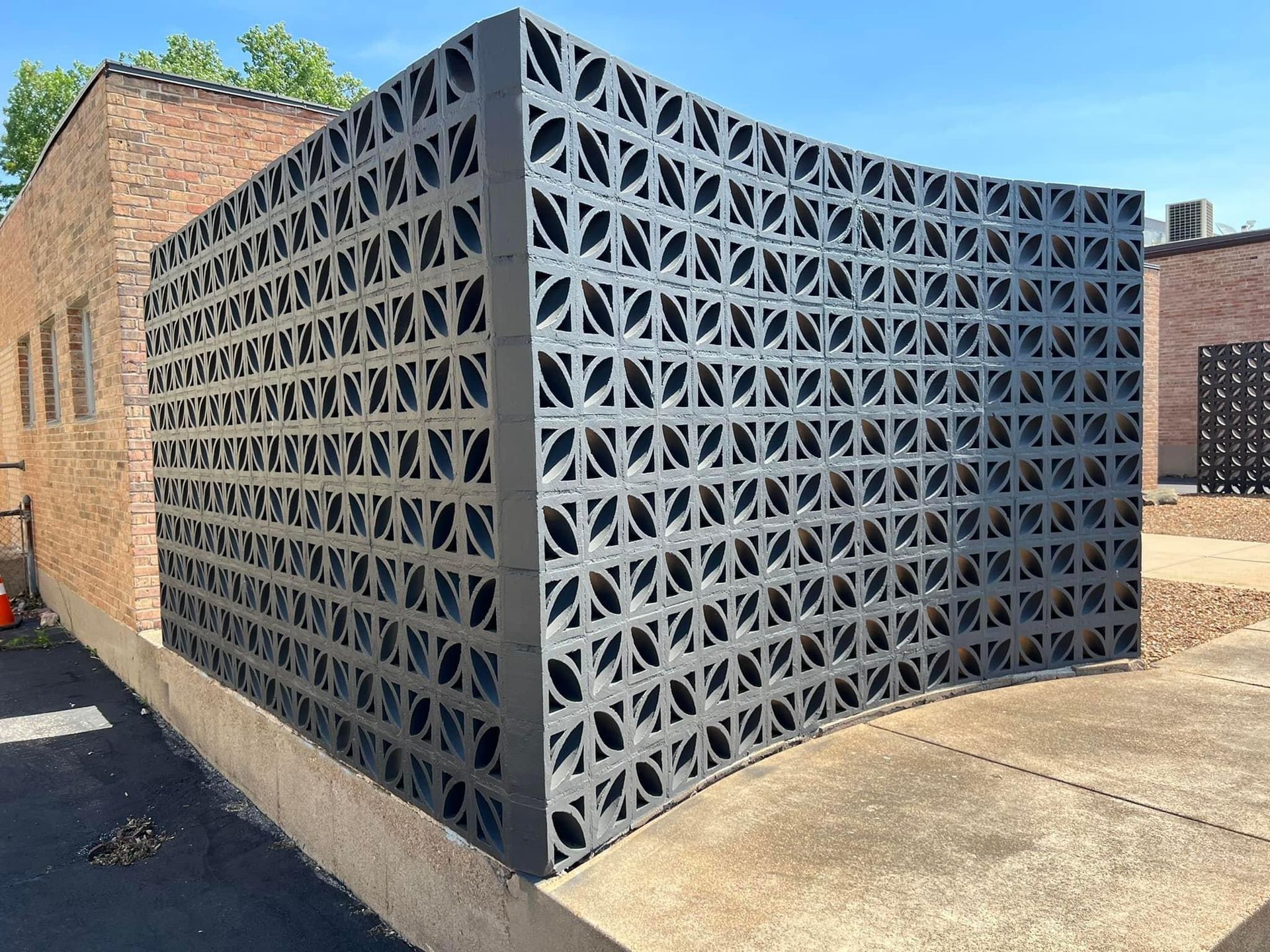 Breeze Block - Style 3020 - Lens