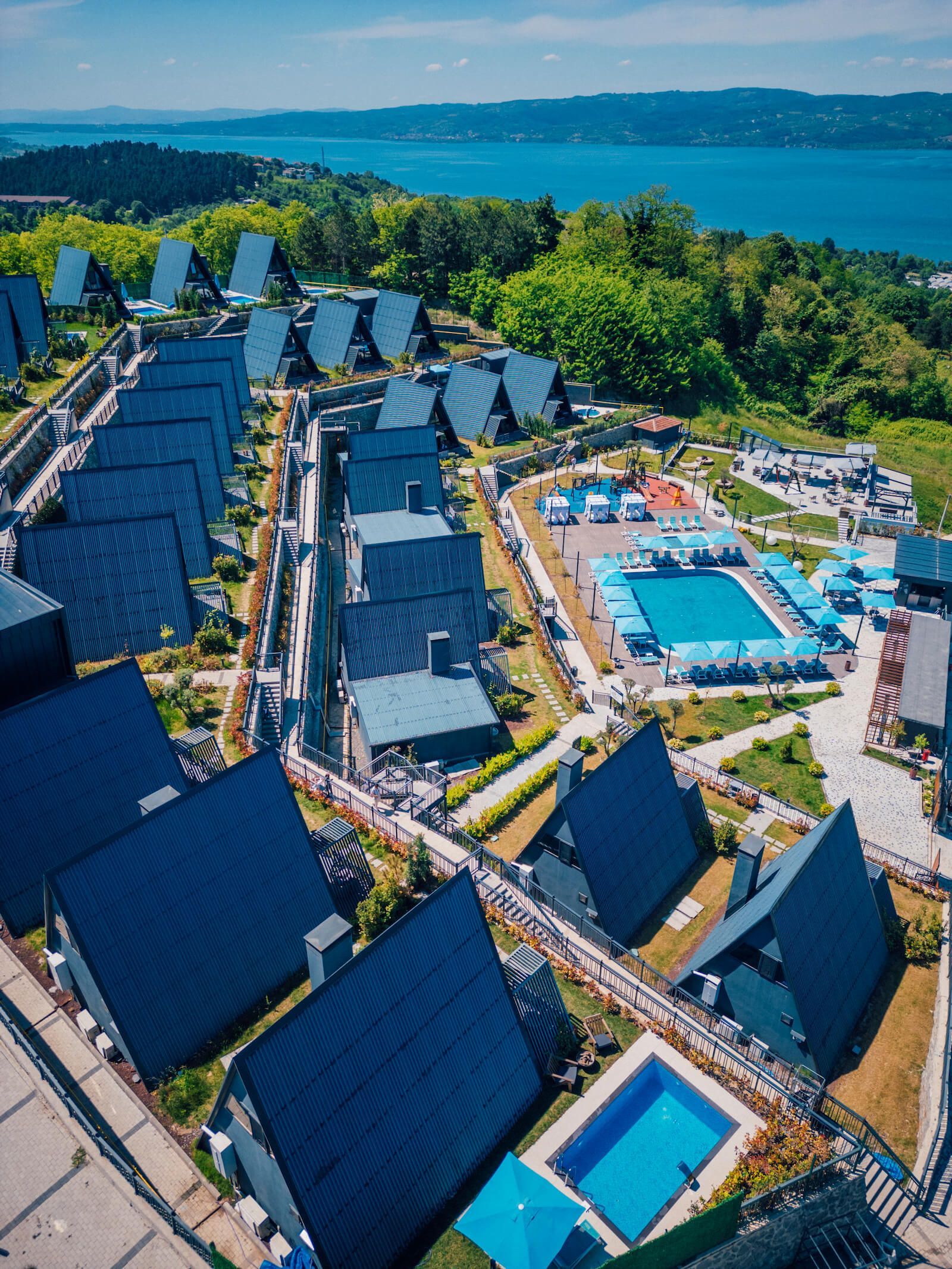 World Dreams Forest Bungalov