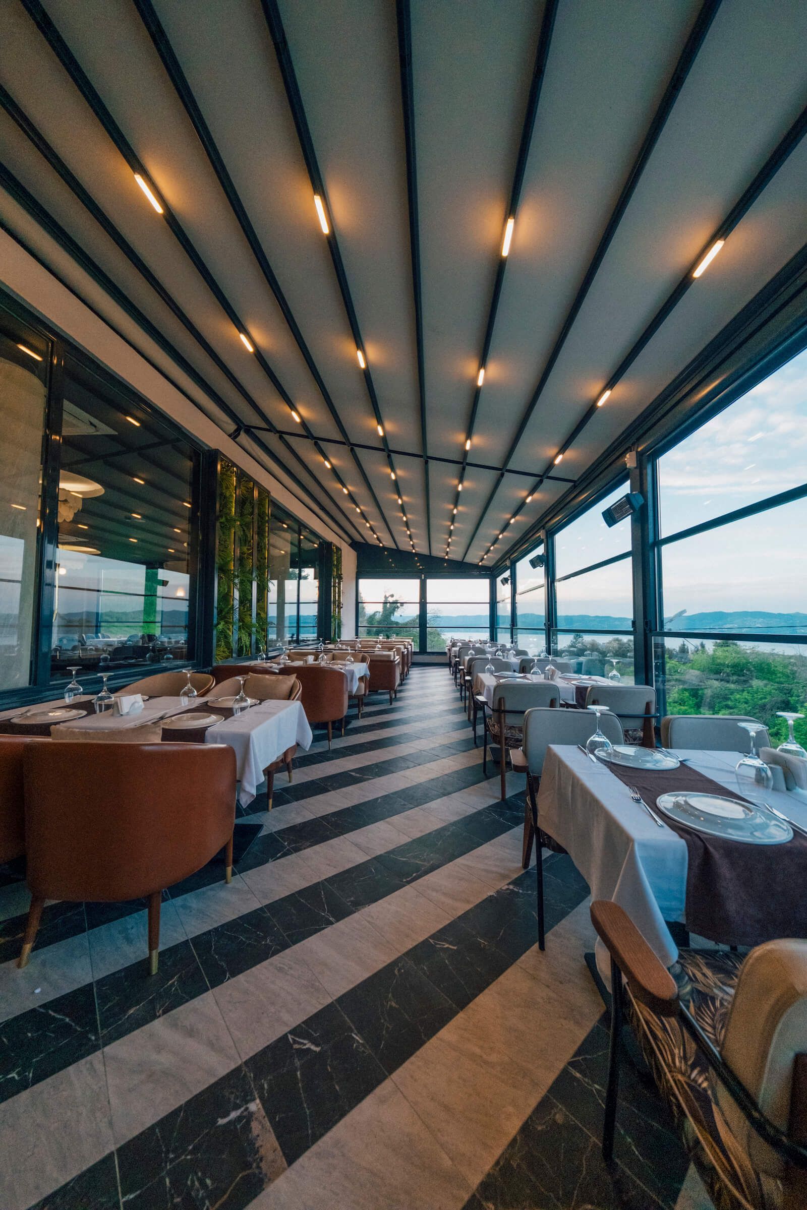 World Dreams Forest Bungalov