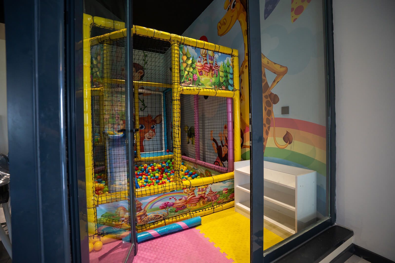 World Dreams Forest Bungalov