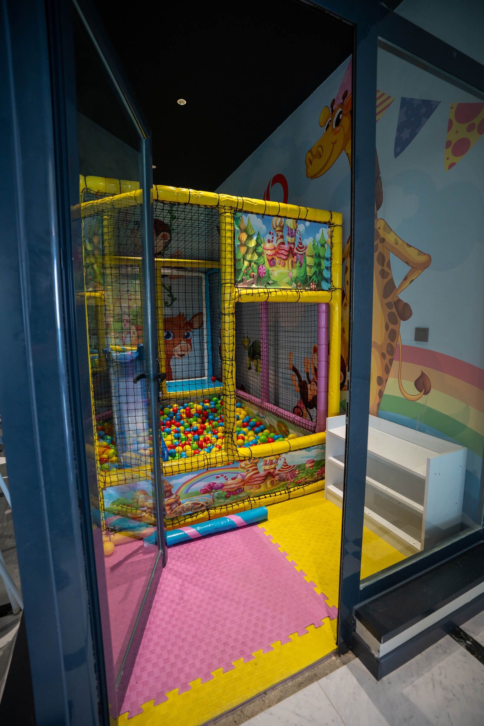 World Dreams Forest Bungalov