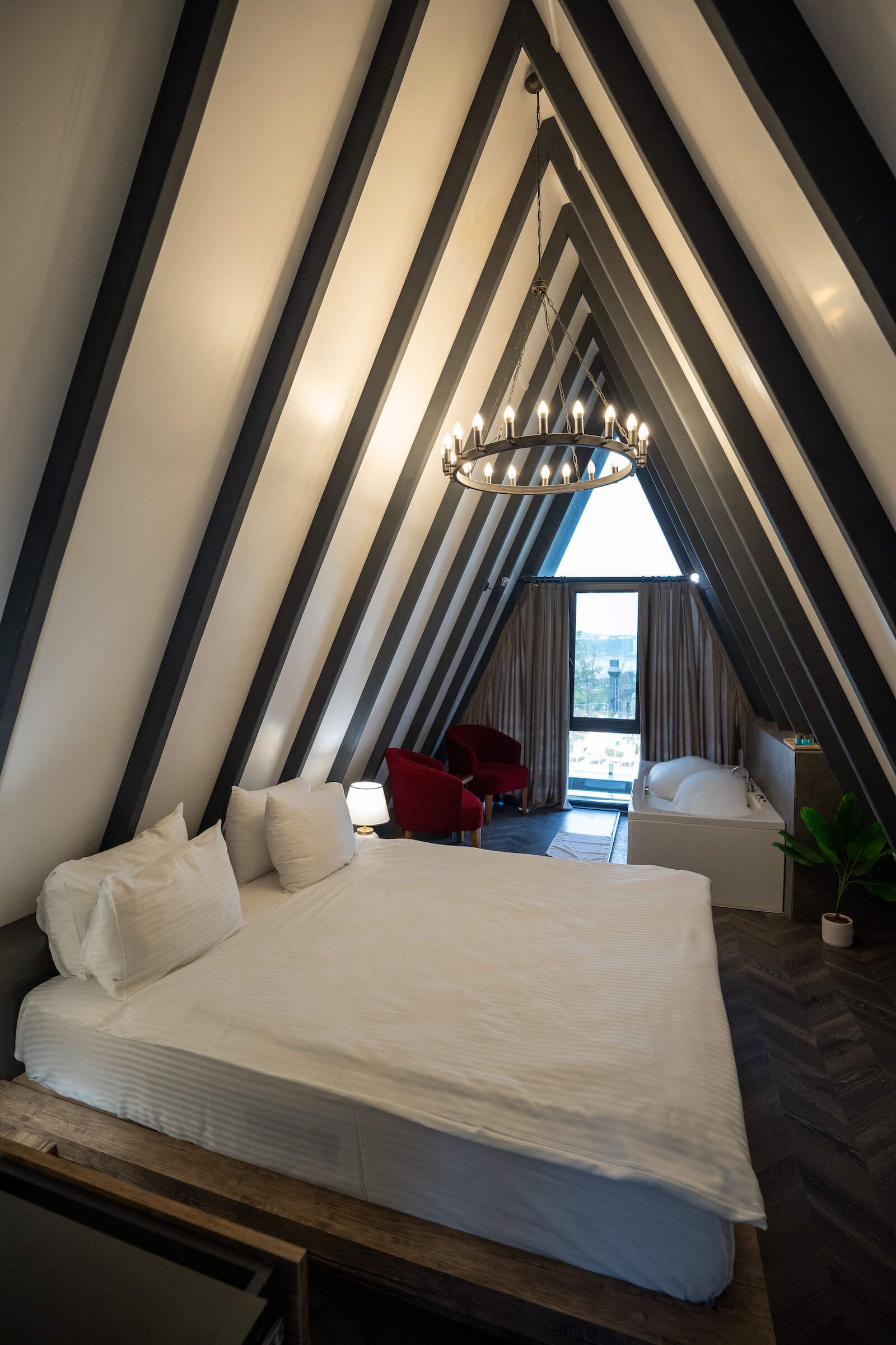 World Dreams Forest Bungalov