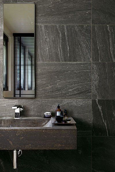 natural bathroom tile