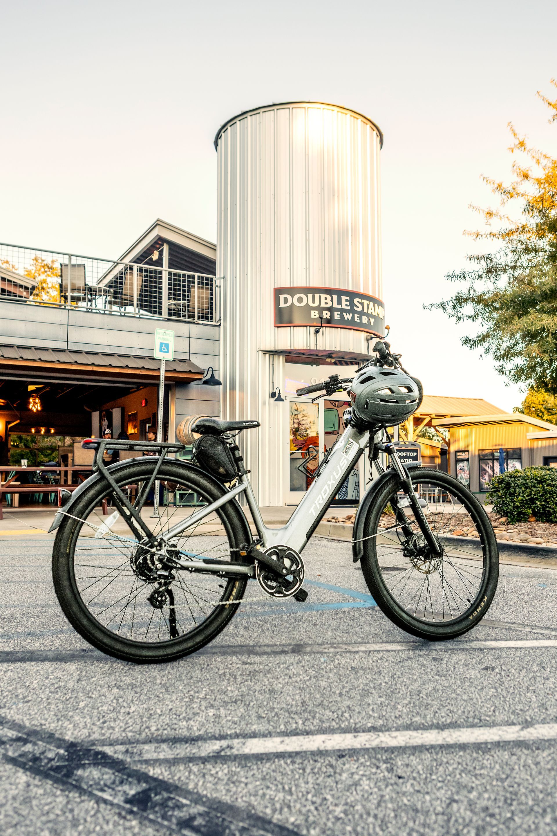 Free parking at Holland Park Greenville