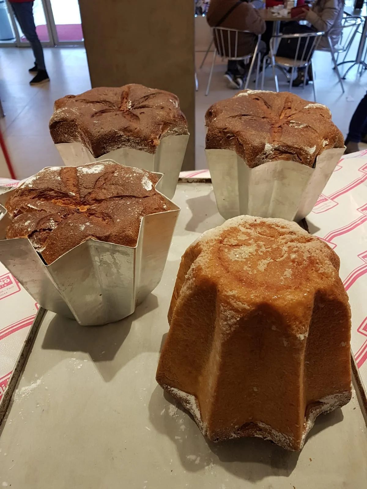 pandori di produzione artigianale