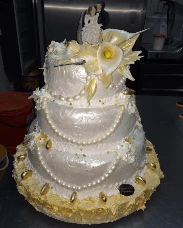 torta di matrimonio personalizzata