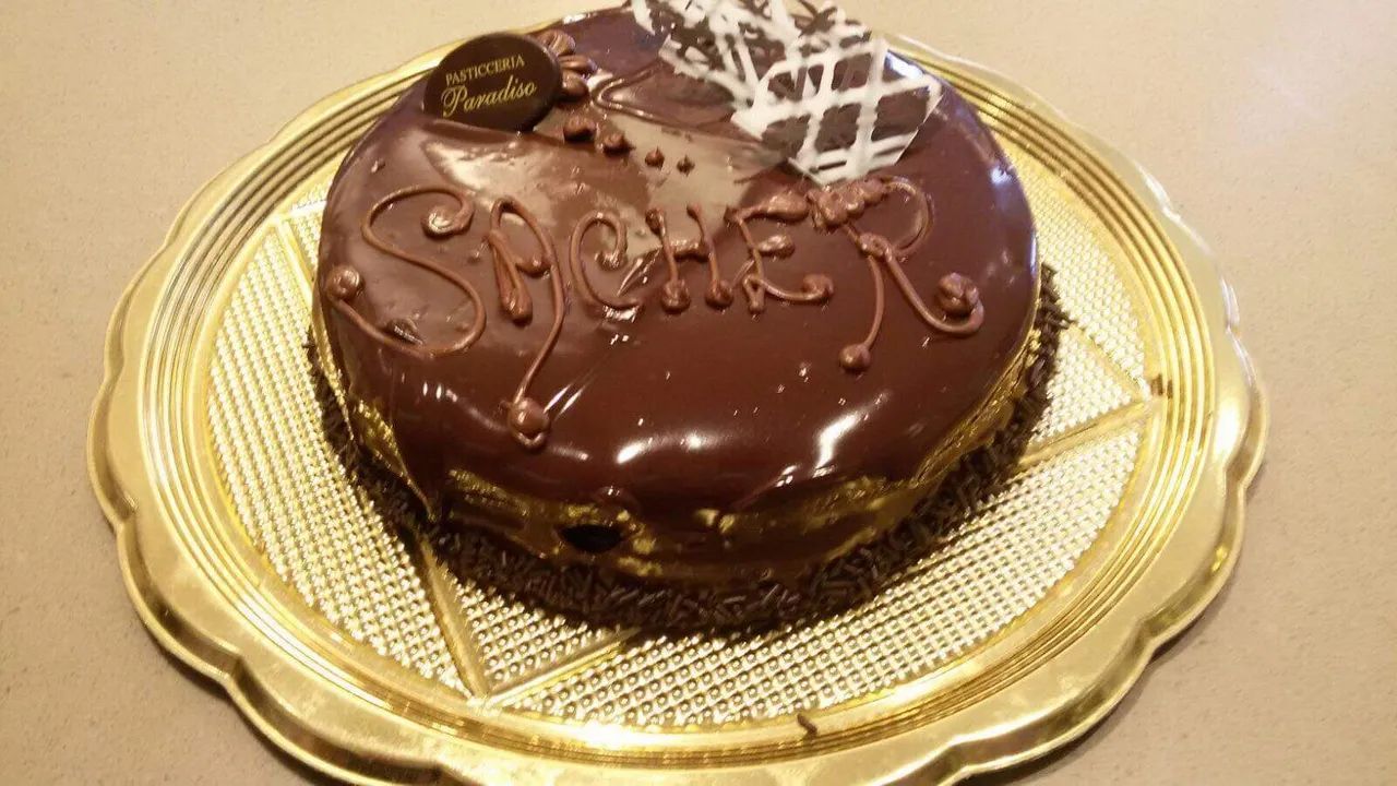 torta Sacher al cioccolato