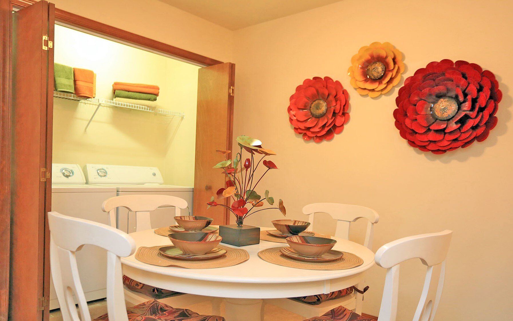 aspenwood dining room