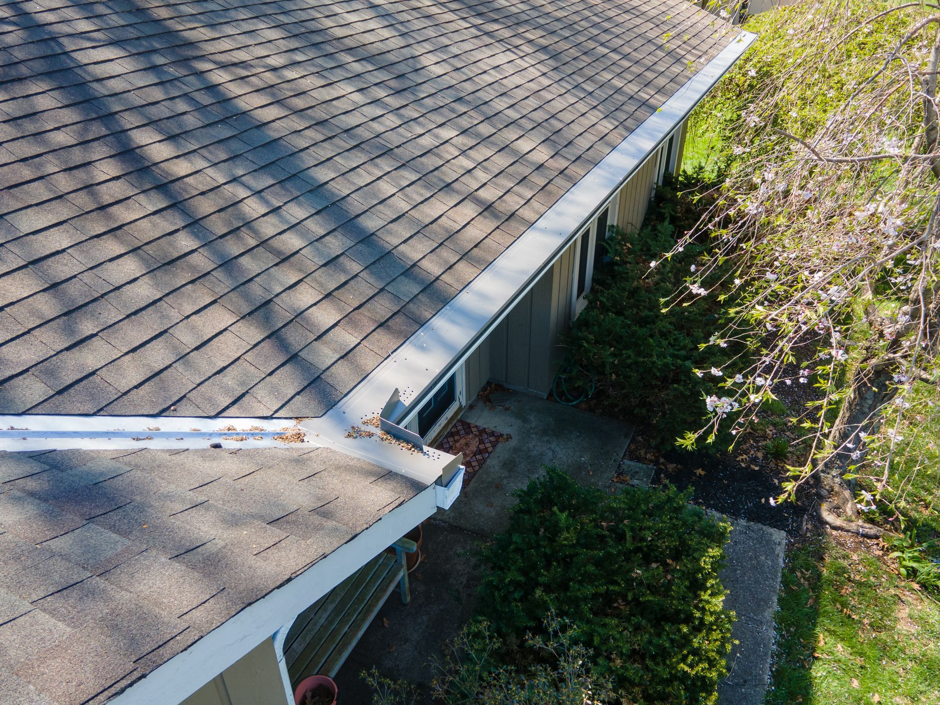 About Us Gutter Cover Company Leaf guard gutter guard Elyria OH