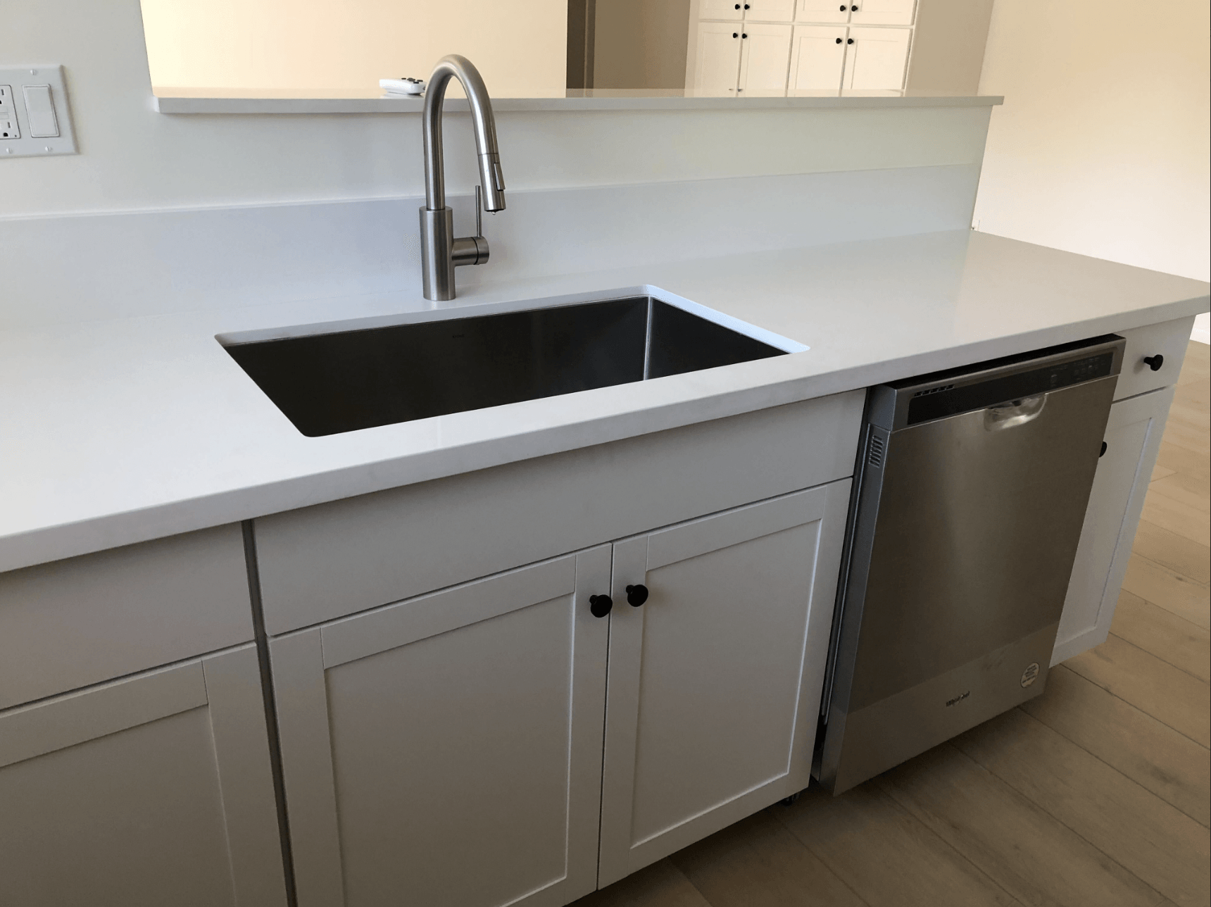 ojai heights apartments kitchen