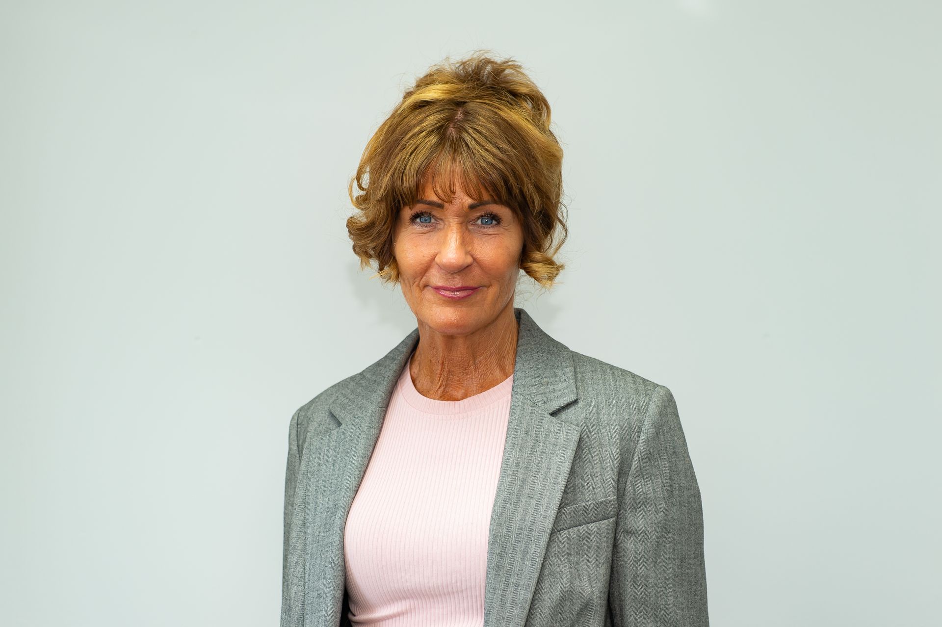 Headshot of Lisa Hutchinson, Account Handler at Pangea Insurance Brokers