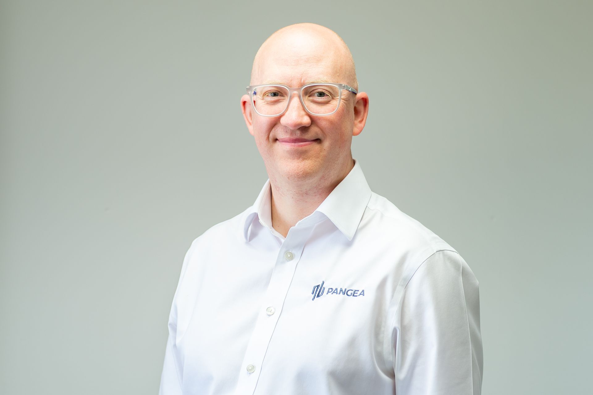 Headshot of Michael Brown, Insurance Consultant at Pangea Insurance Brokers - Private Clients