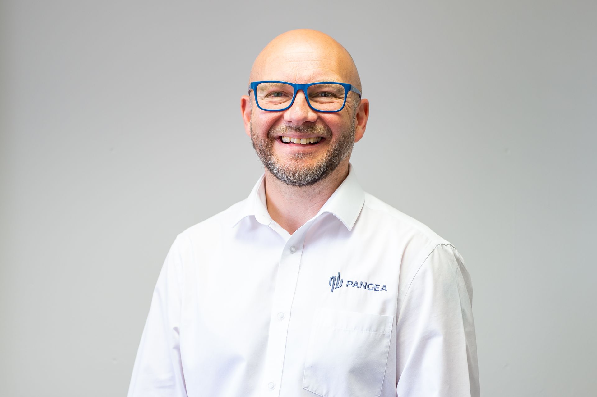 Headshot of Simon Reeves, Director at Pangea Insurance Brokers - South West