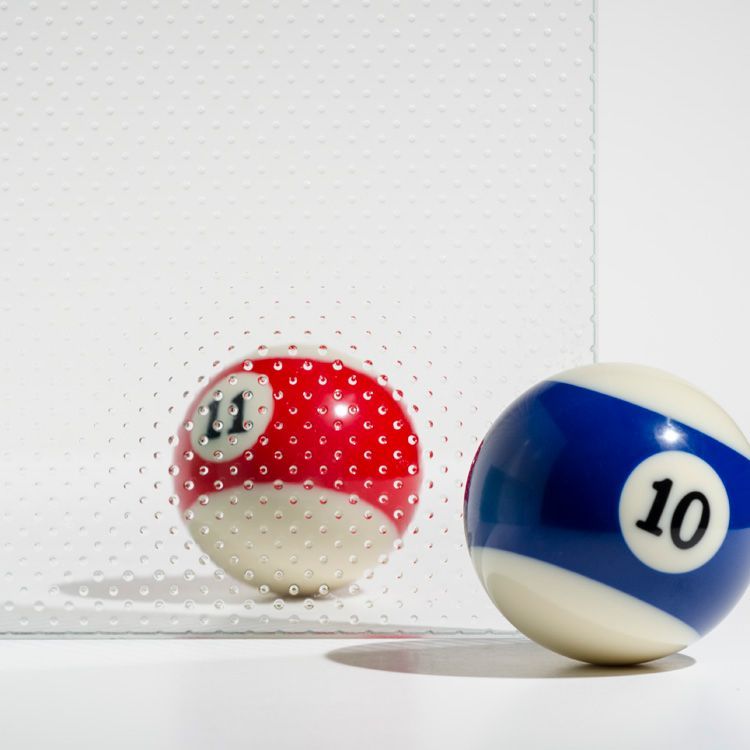 A pool ball with the number 10 on it