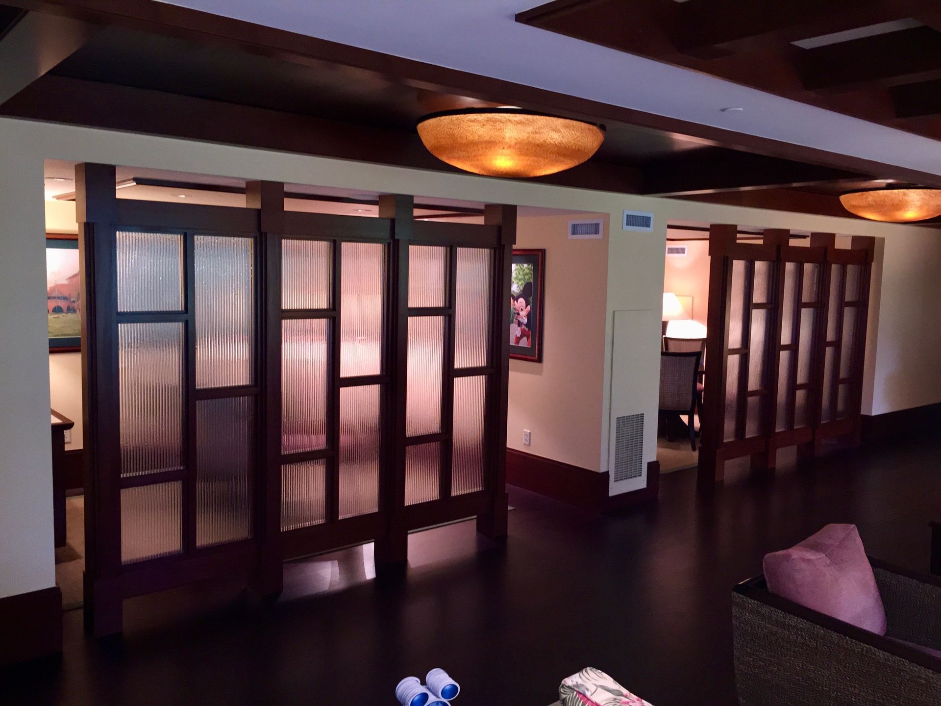 ribbed texture cast glass