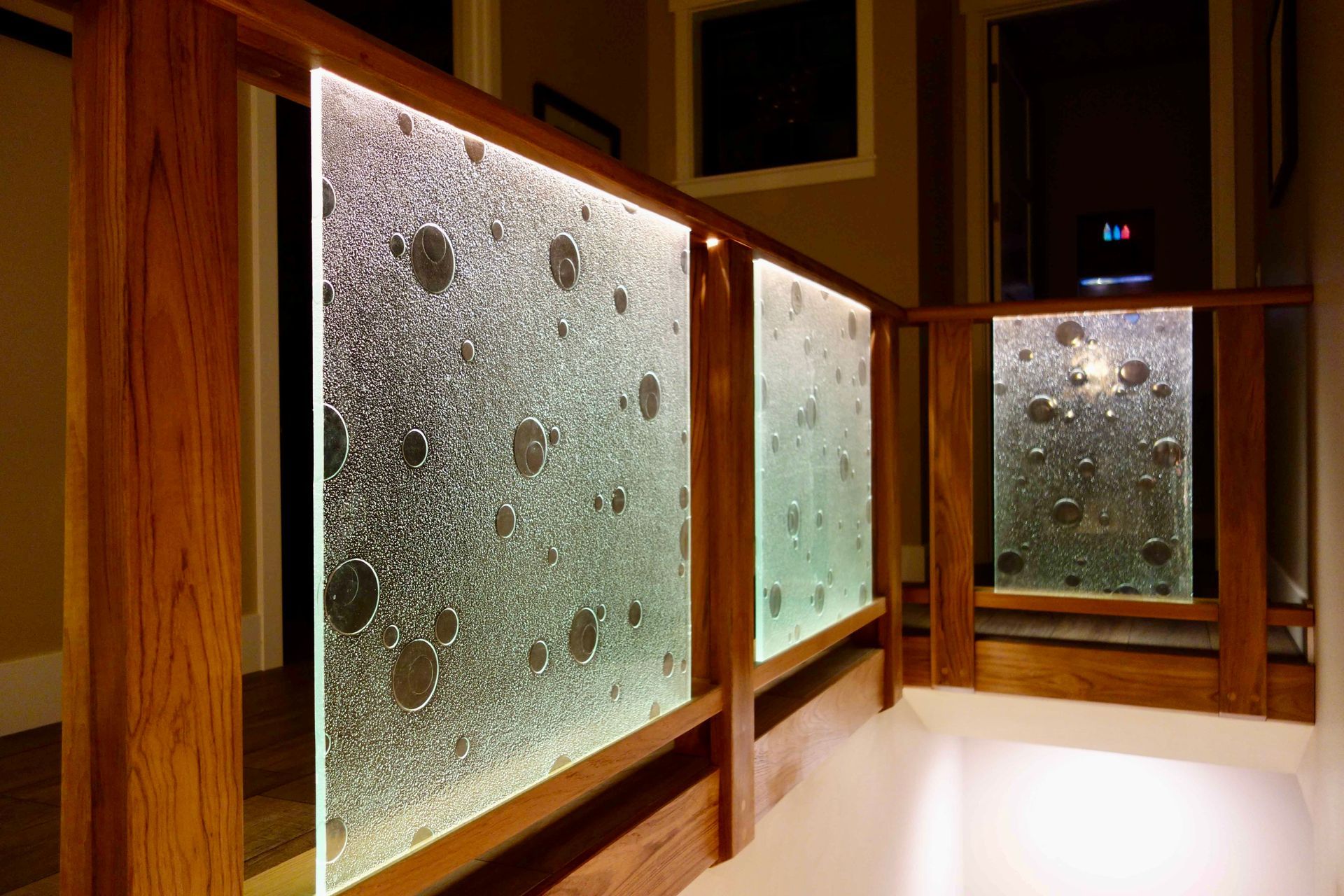 cast glass handrail panels