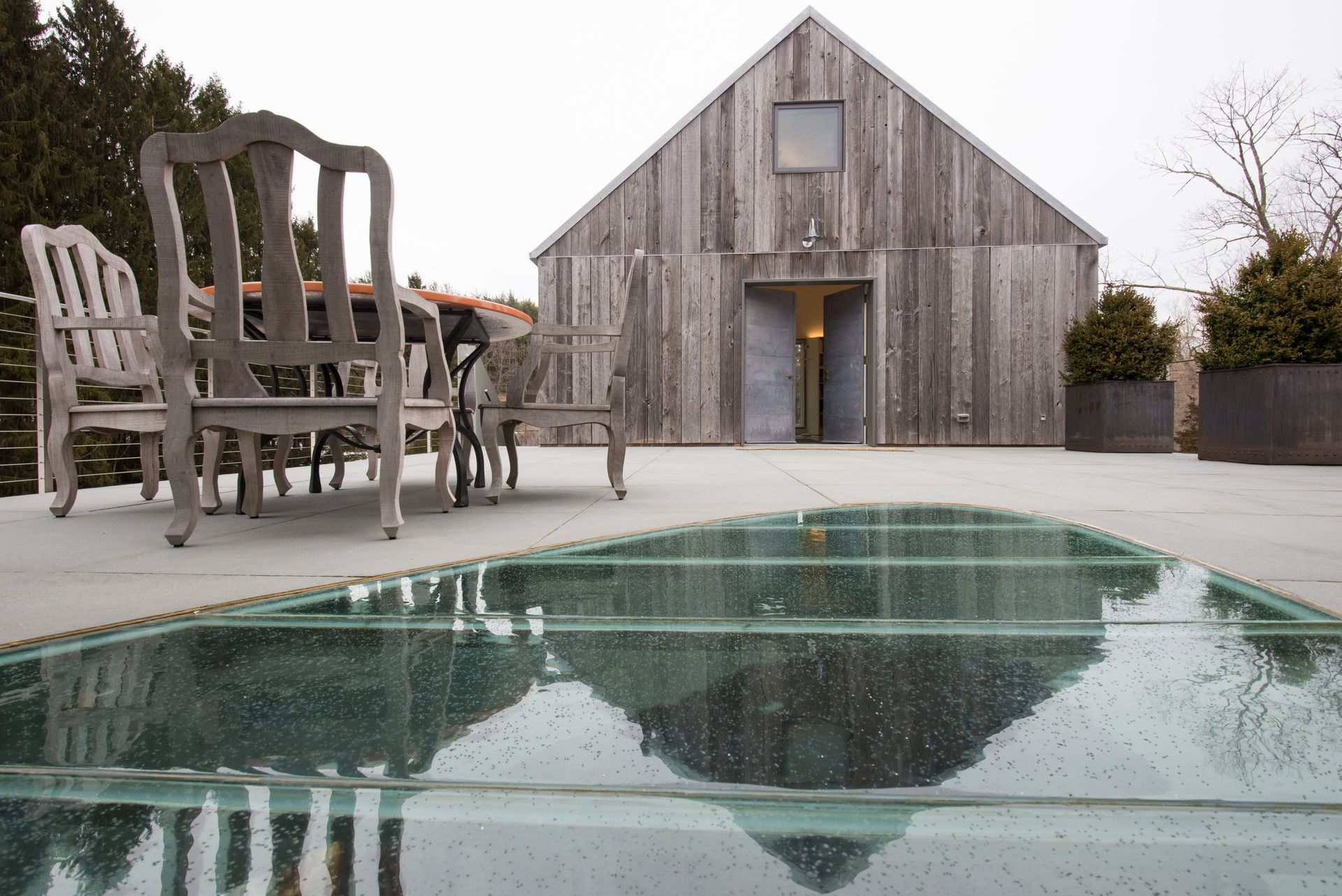 An outdoor glass floor revealing a space underneath.