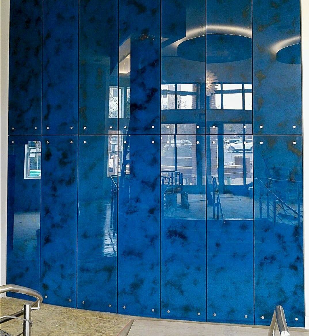 9142 Blue Antique Mirror Lobby wall