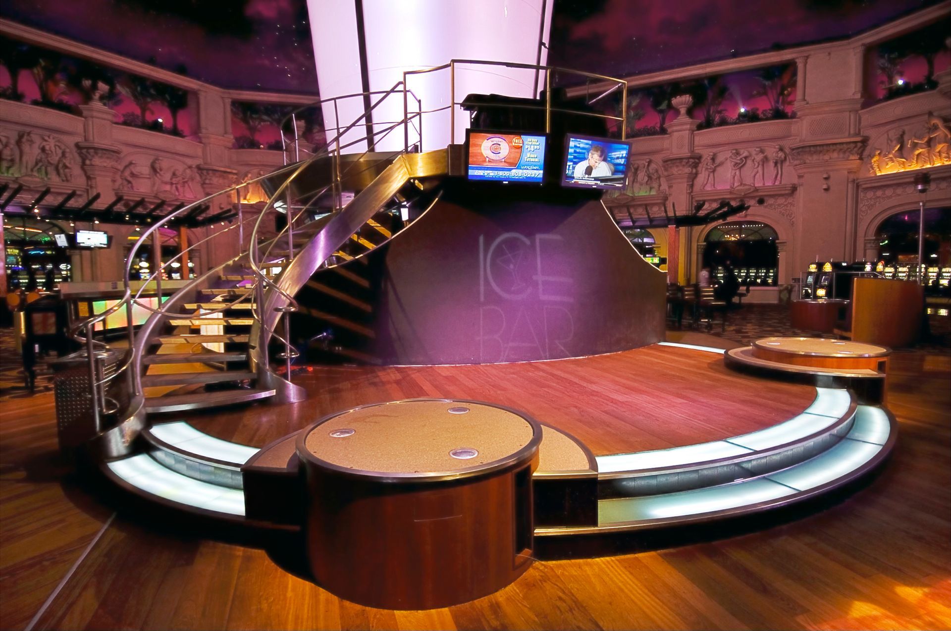 Ice Bar - Harrahs New Orleans GlassGrit™ laminated to clear mirror sitting on a bed of neoprene.