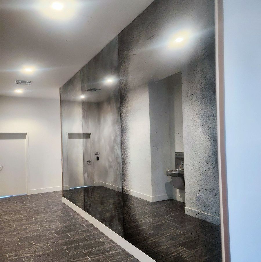 antique mirror apartment office