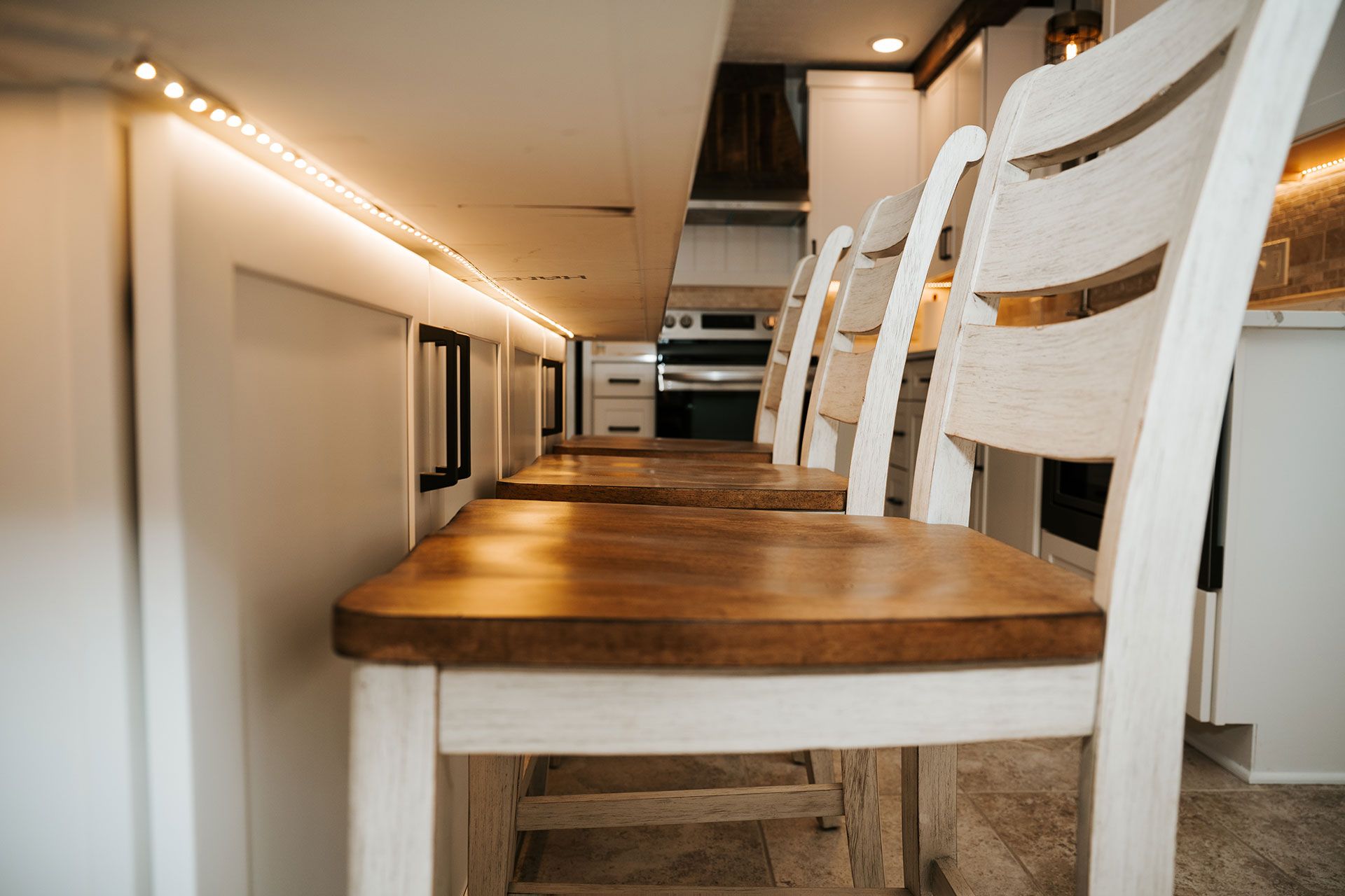 DSW Building & Masonry & Consulting 100