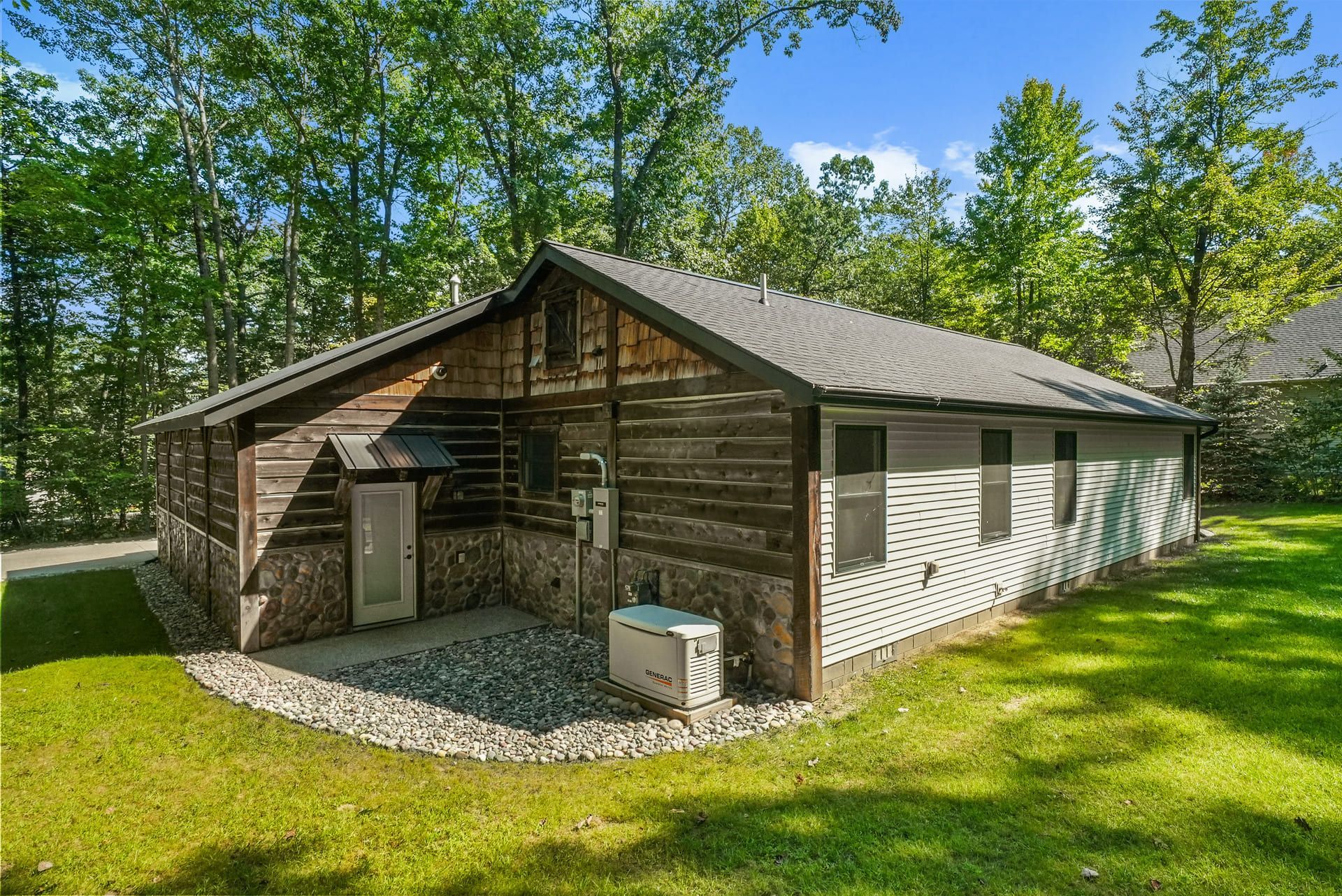 West Higgins Lake House 39