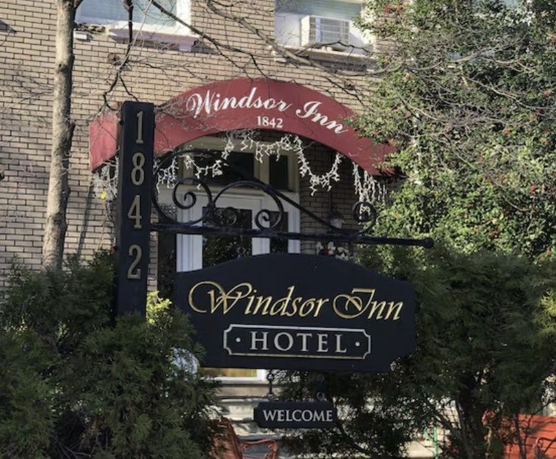 Windsor Lodge in Washington