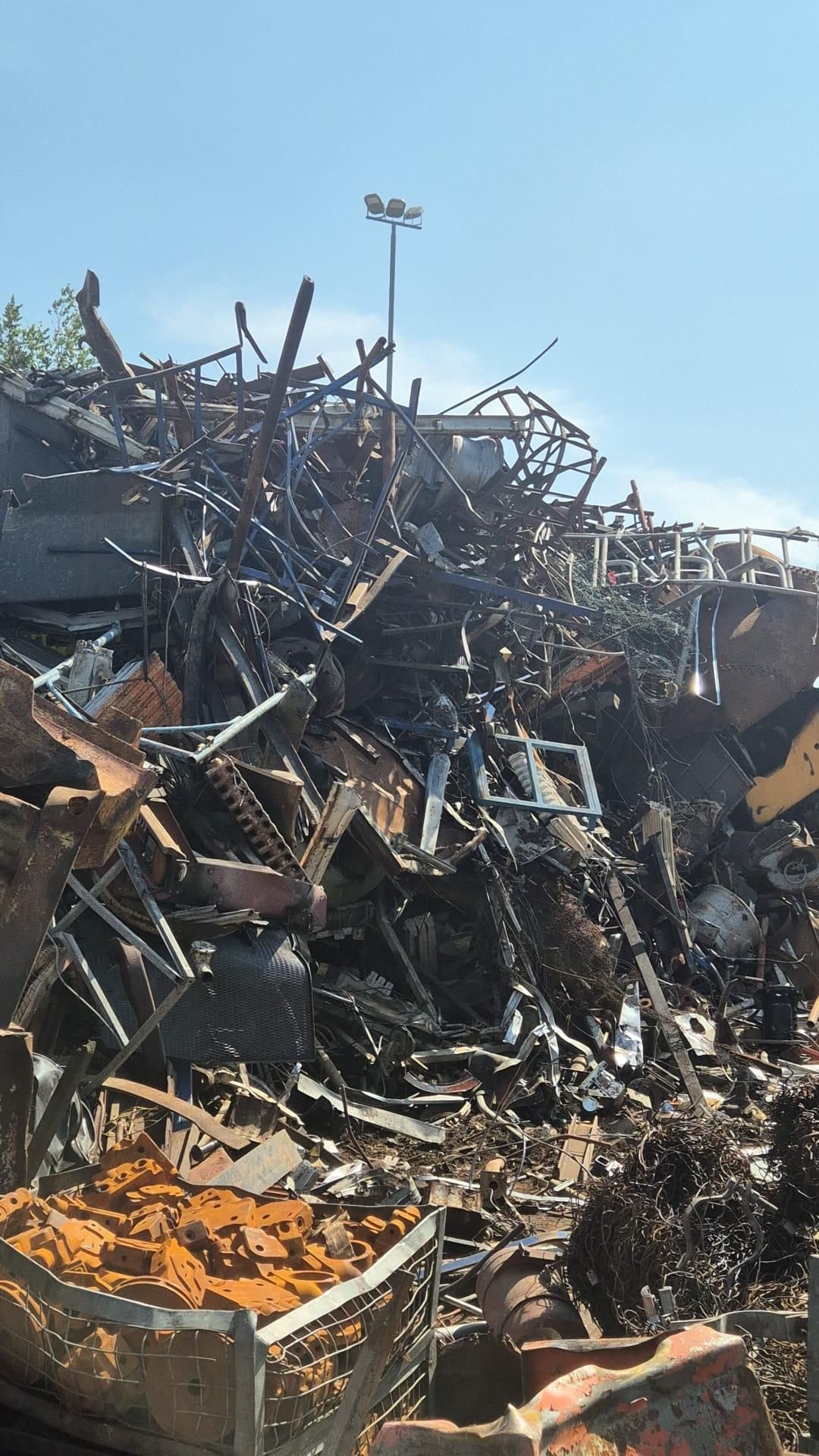 Rottami ferrosi a Mantova