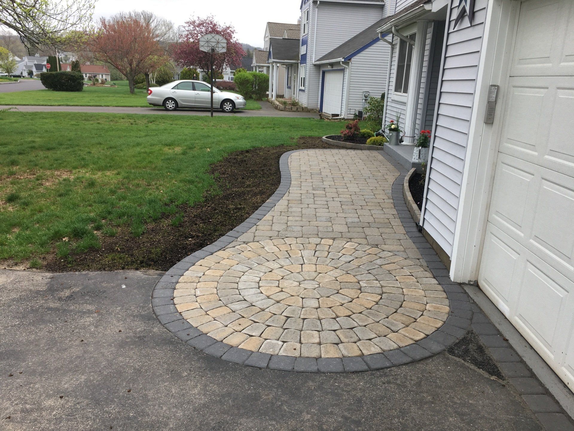 round stone walkway in glastonbury ct