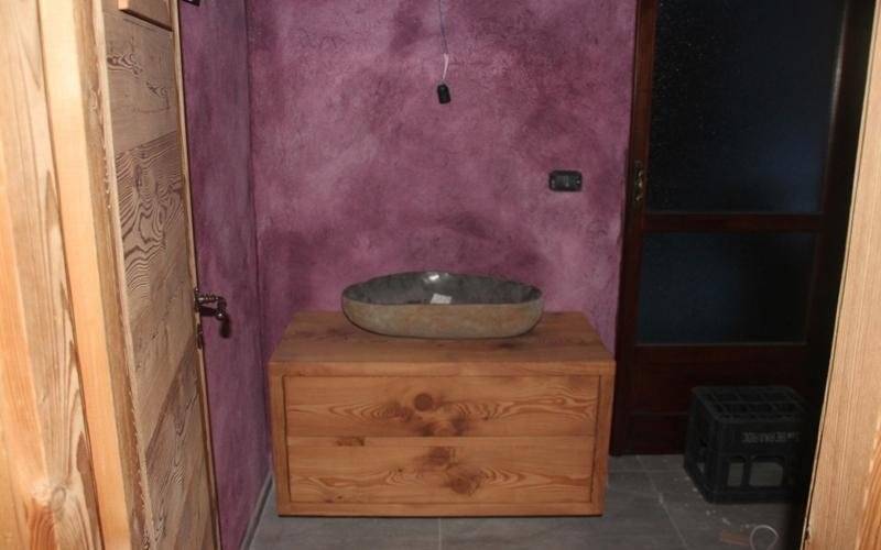 Mobile artigianale in legno