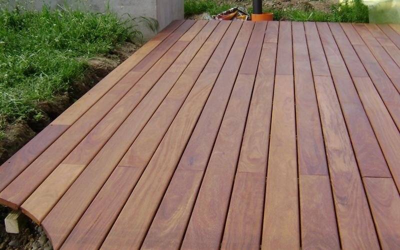 Pavimento in legno per esterni