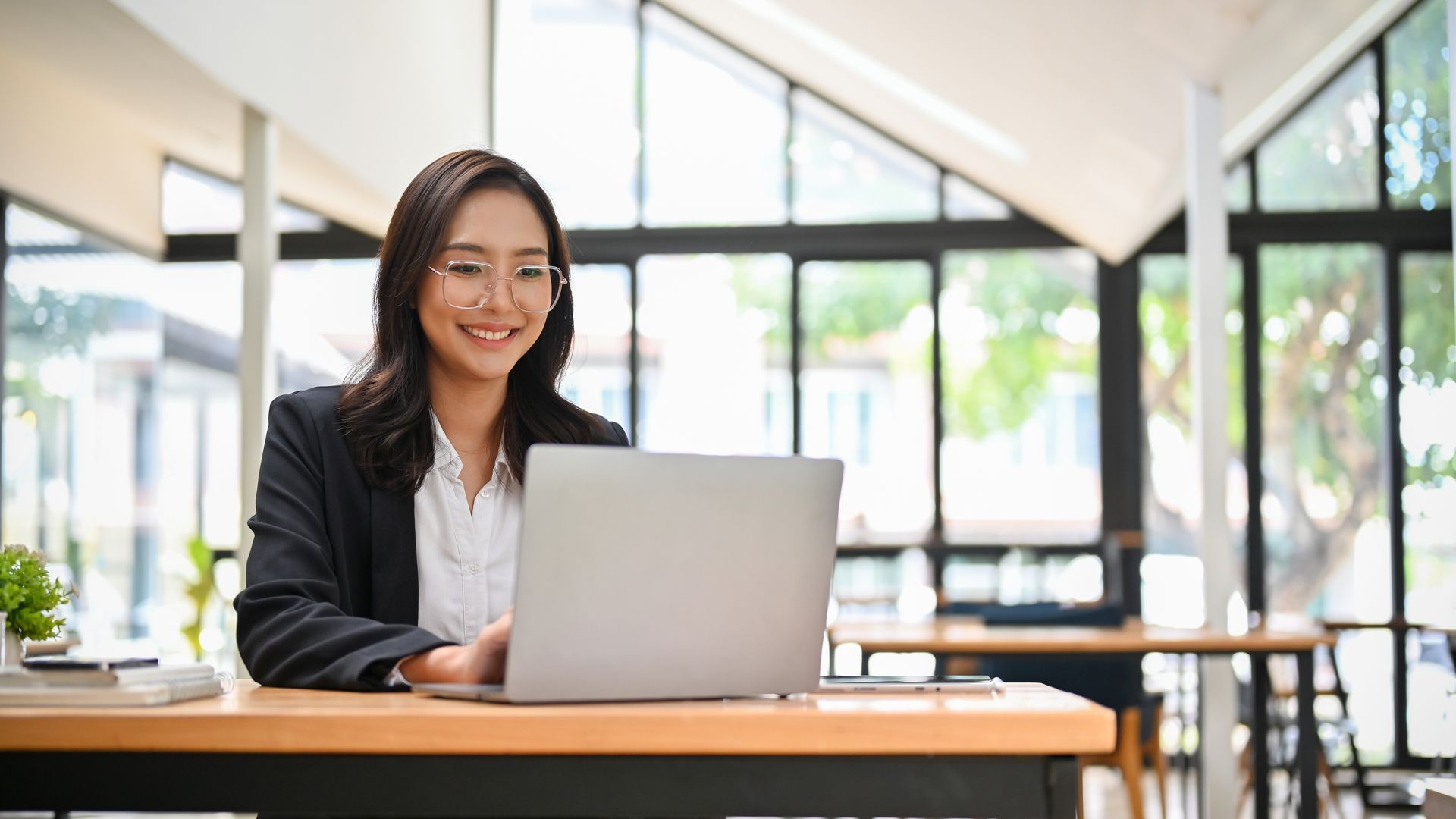 Trusted recruitment agency specialising in permanent, temp, and contract roles in insurance, finance, and business support.