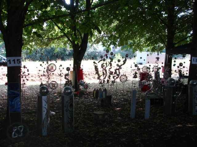 Ein Baum mit der Zahl 115 darauf