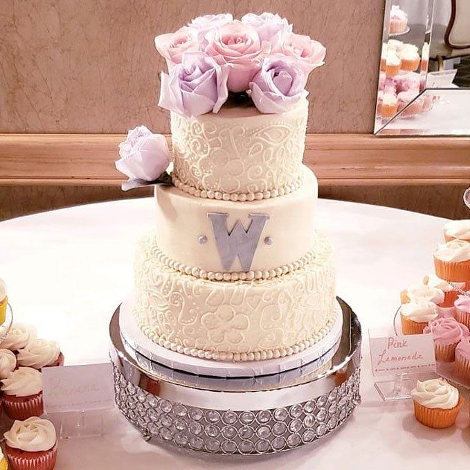 Made to Order Custom Cakes Bakery in Strongsville Ohio