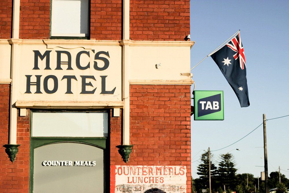 macs hotel