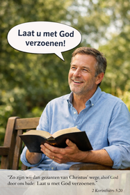 Een lachend persoon zit op een bankje met een open boek in zijn hand, met in een tekstballonnetje de Nederlandse tekst