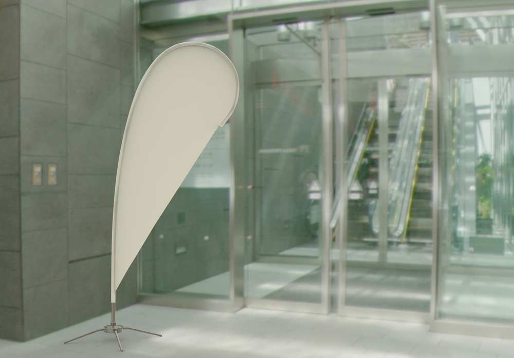 Blank White Teardrop Bow Flag — Expert Signwriters in Gladstone Central, QLD